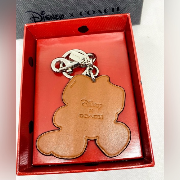 Boxed Coach Disney Minnie mouse Leather keychain In Pink - Picture 2 of 5